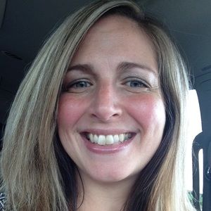 Meet your Posher, Abby