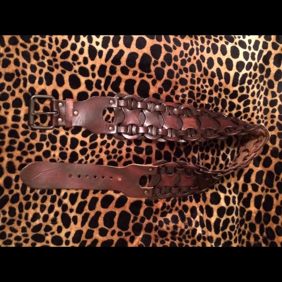 Brown waistline belt