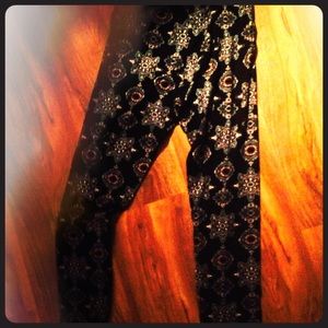 High waisted leggings