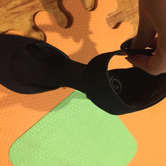 Traded - Picture 2 of 4