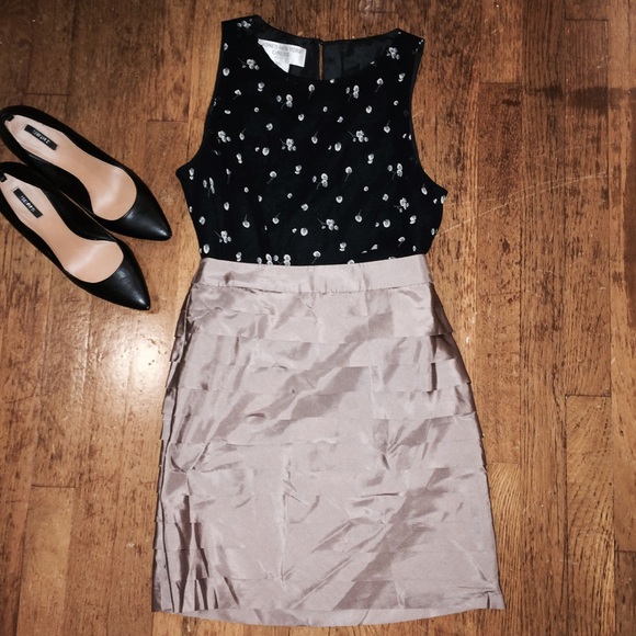 Classy lavender pencil skirt