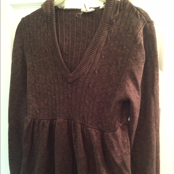 Brown Roxy sweater