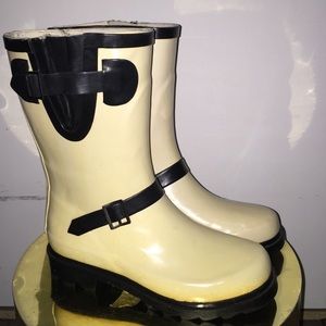 Aldo rain boots