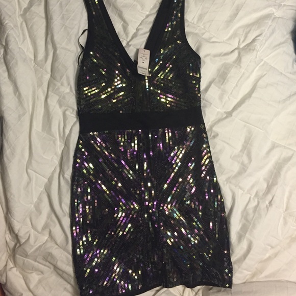 Bebe sequenced dress brand new size medium