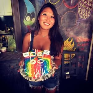 Meet your Posher, Lina