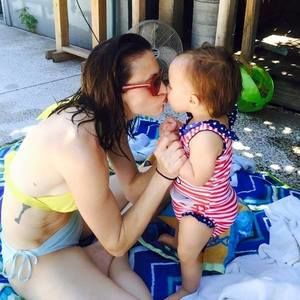 Meet your Posher, Whitney