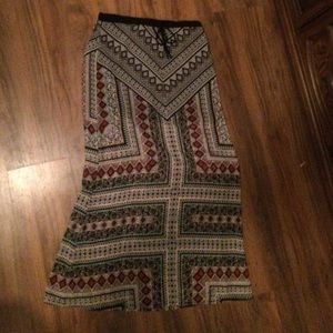 Maxi skirt