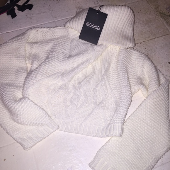 Missguided cream cowl neck sweater🐝