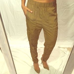 Tan loose fit Pants with pockets