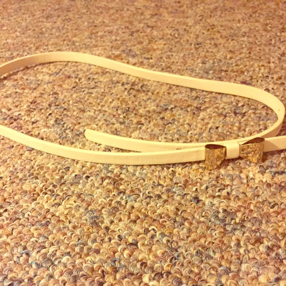 ModCloth bow belt