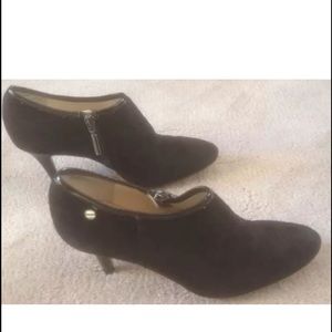 Calvin Klein black suede shoes with zip and 3 in