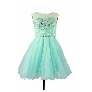 Homecoming / party dress