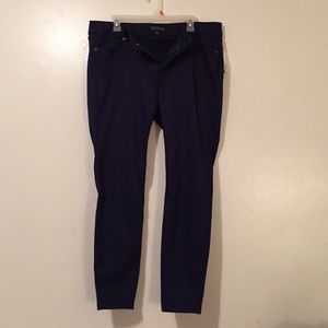 Forever 21+ skinny jeans in a navy color.