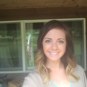 Meet your Posher, Ansley