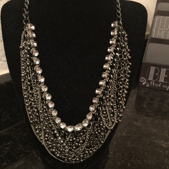 💕Spectacular Simply Vera Wang Necklace💕