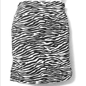 DEREK HEART NWT Zebra Skirt