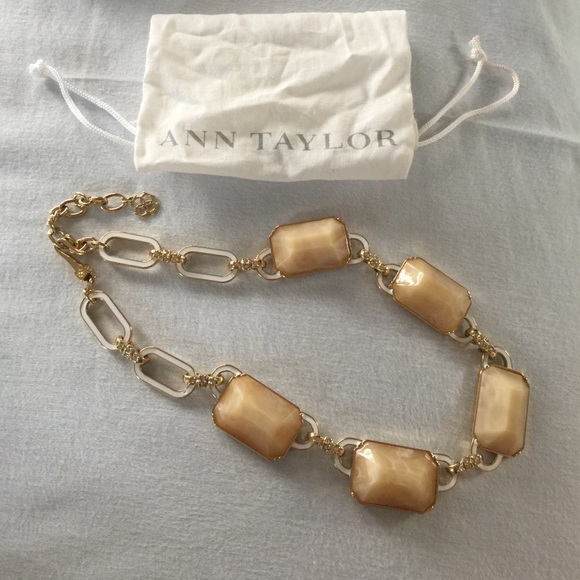 Ann Taylor necklace