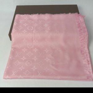 LV authentic monogram silk and wool scarf 💗