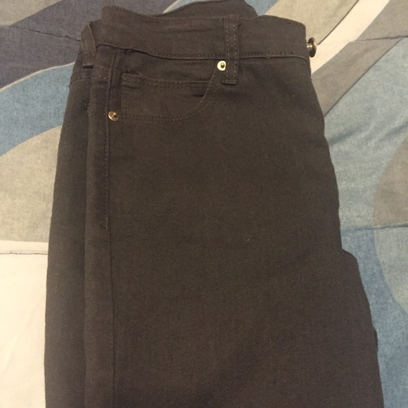 Forever 21 Skinny Jeans