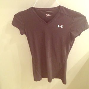 Fitted Under Armor Short Sleeve Top