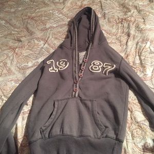 Pullover hoodie