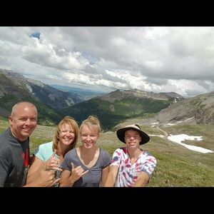 Meet your Posher, Kaitlyn