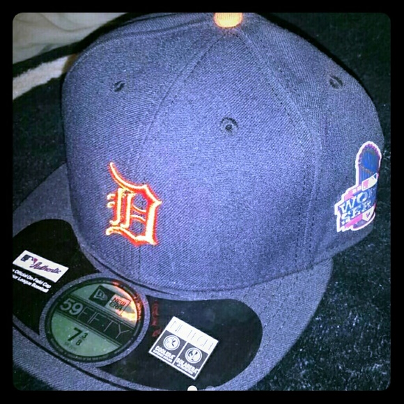 Detroit tigers fitted 7 3/8 - Picture 1 of 2