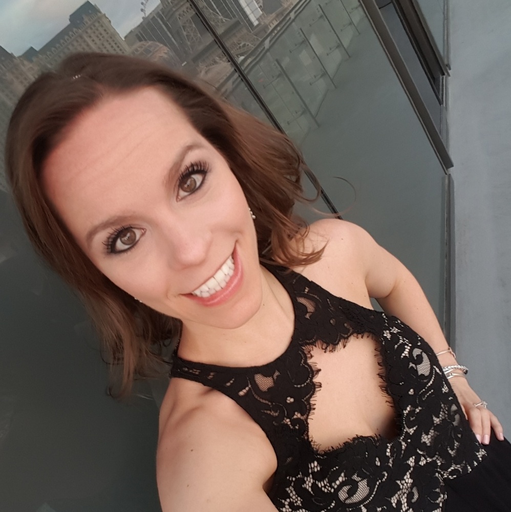 Meet your Posher, Lauren