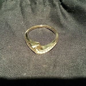 14k Gold ring with diamonds