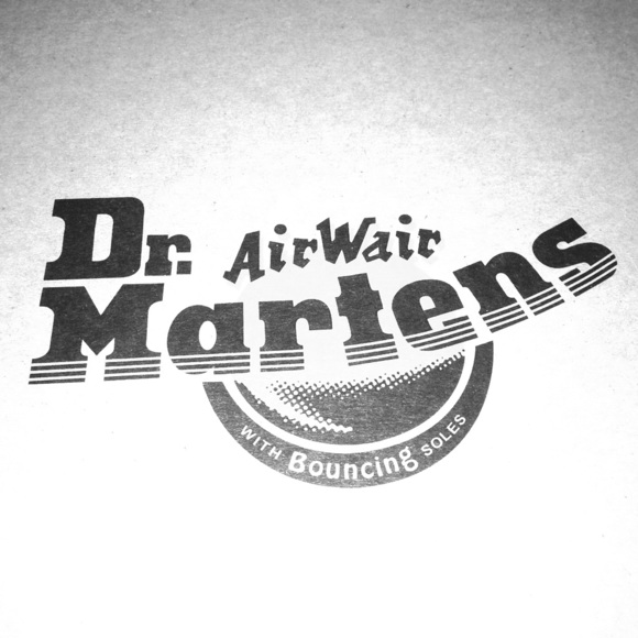 Dr.Martens Women's 1460