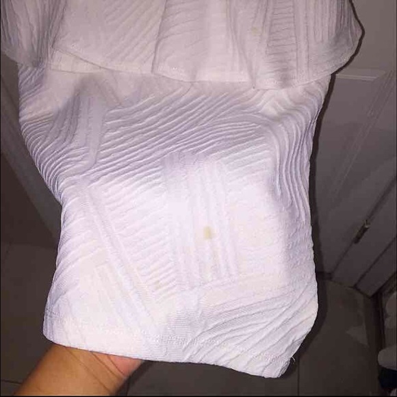 White peplum dress - Picture 3 of 3