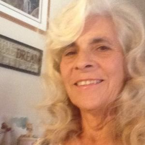 Meet your Posher, Carol