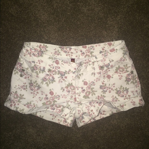 White floral print jean shorts