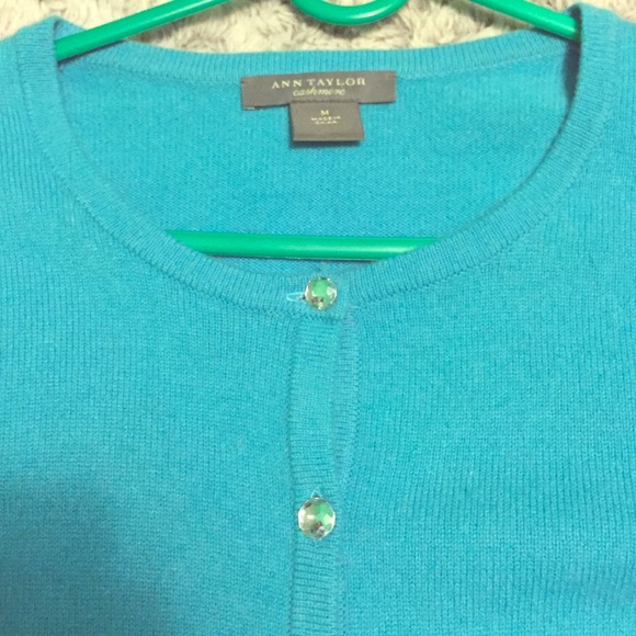 ANN TAYLOR 100% CASHMERE