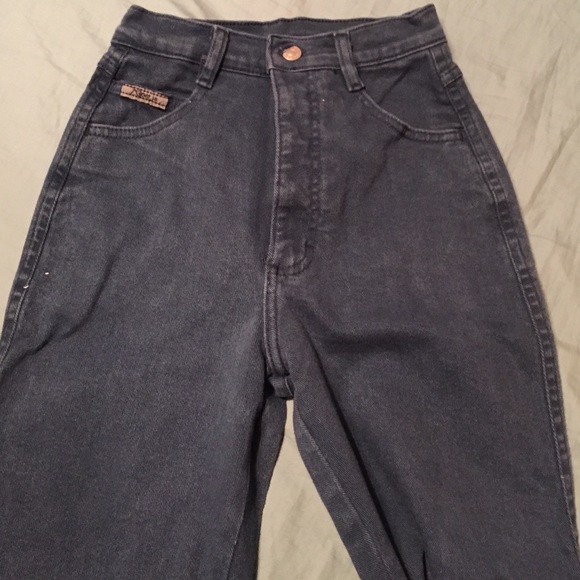 High waisted vintage pants .