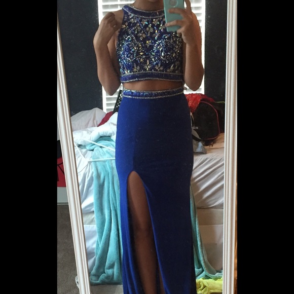 Royal blue Sherri Hill prom dress