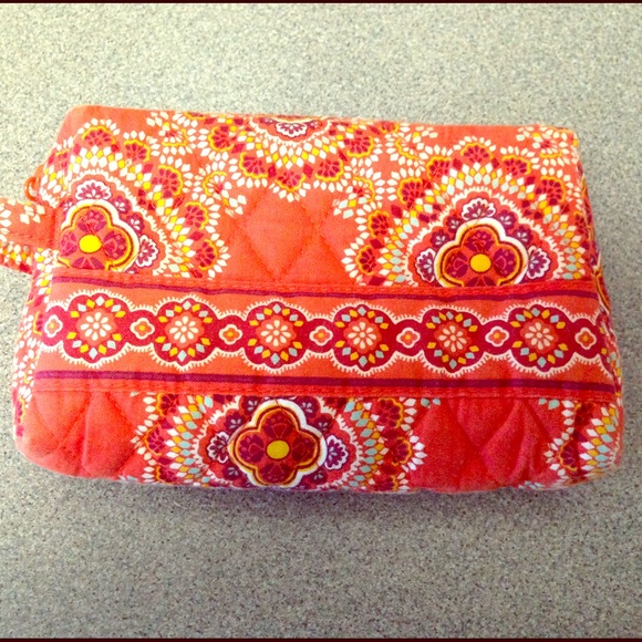 Vera Bradley makeup bag