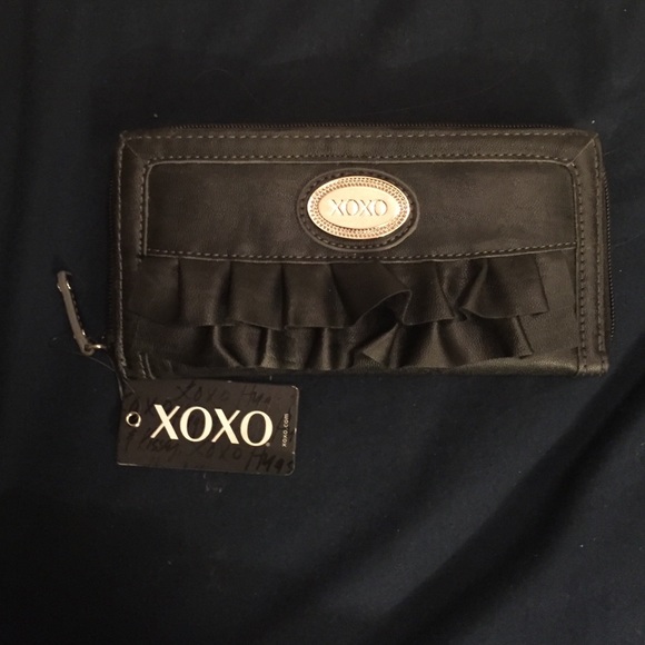 Black XOXO wallet