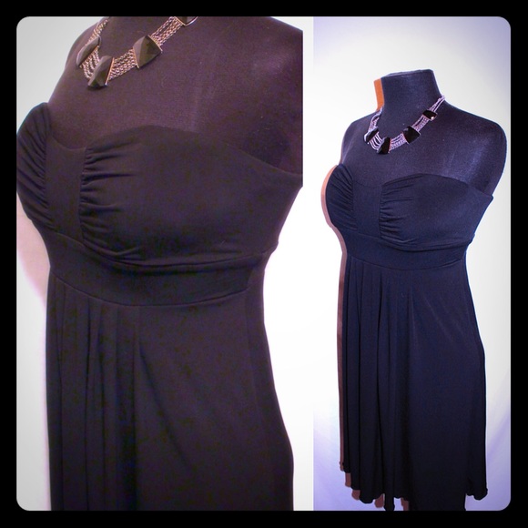 EUC Strapless Max and Cleo Dress