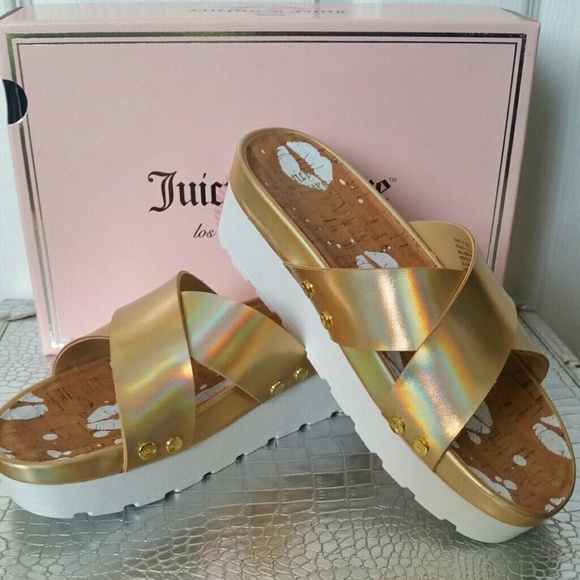 SOLD## JUICY COUTURE GOLD WHITE WEDGES