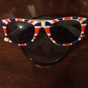 England flag sunglasses