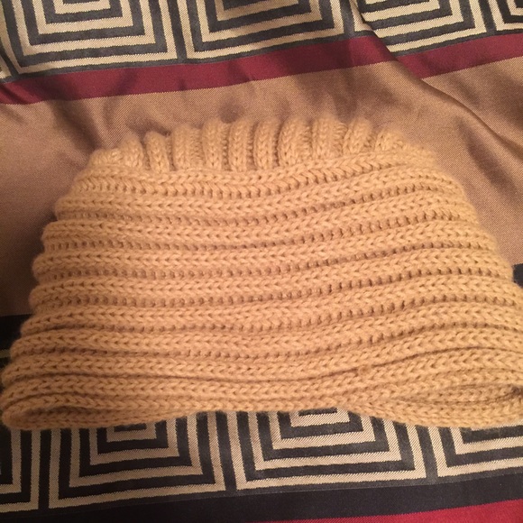 hat - Picture 2 of 2