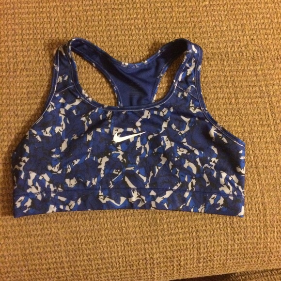 Nike Pro Sports Bra Bundle