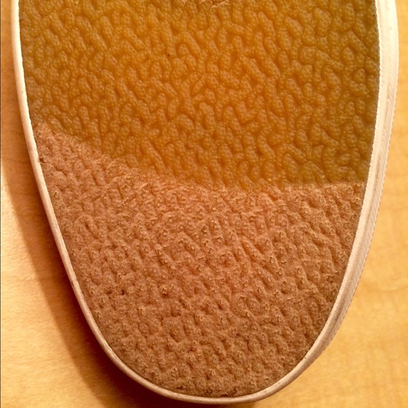 New Kate Spade Chevron Print Keds - Picture 4 of 4