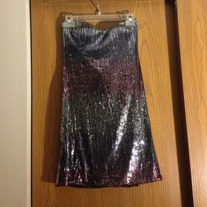 Fitted Strapless Arden B party dress.