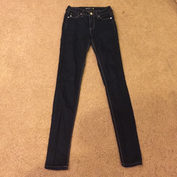 Skinny jeans