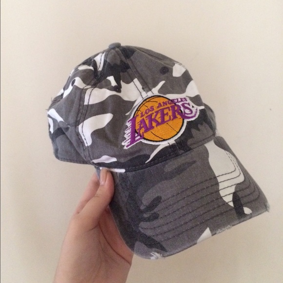 LA lakers army print hat
