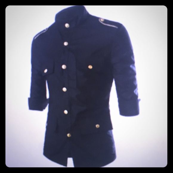 Stylish petite Sargent Pepper style top. Unisex