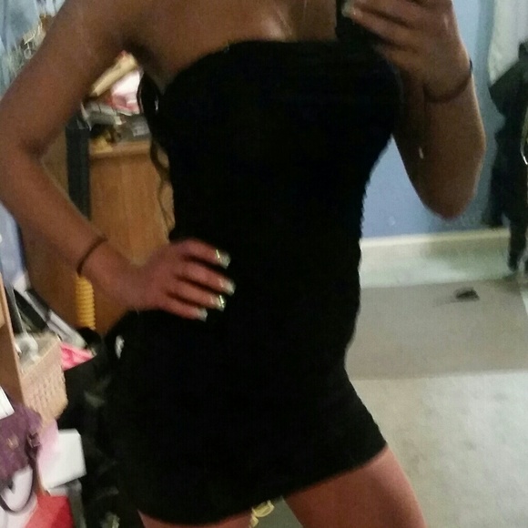 Guess XS Ruched mini dress - Picture 2 of 2