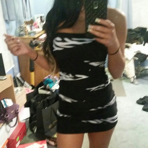 Black and Zebra Striped mini dress - Picture 1 of 4